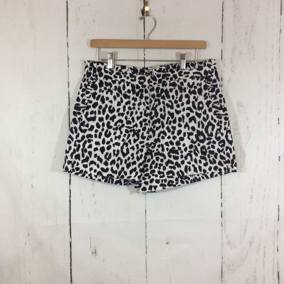 2/$30 J. Crew Black White Animal Print Linen Blend Ruffle Shorts - Picture 2 of 11